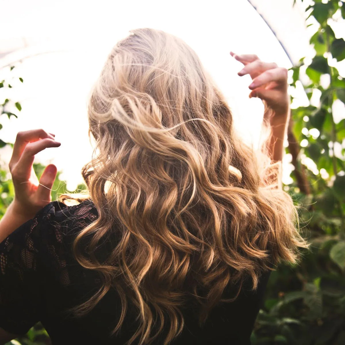 Ensemble ''Les essentiels cheveux'' pour des cheveux soyeux et en santé